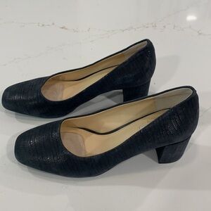 ALEX Marie navy blue block heels